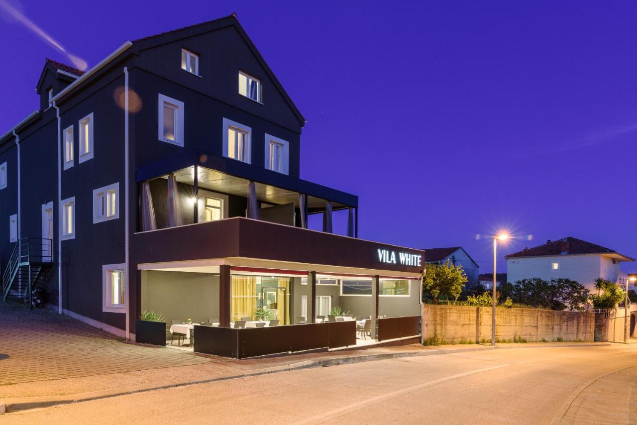 Vila White Trogir Eksteriør bilde