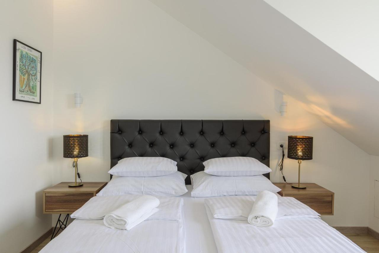 Vila White Trogir Eksteriør bilde