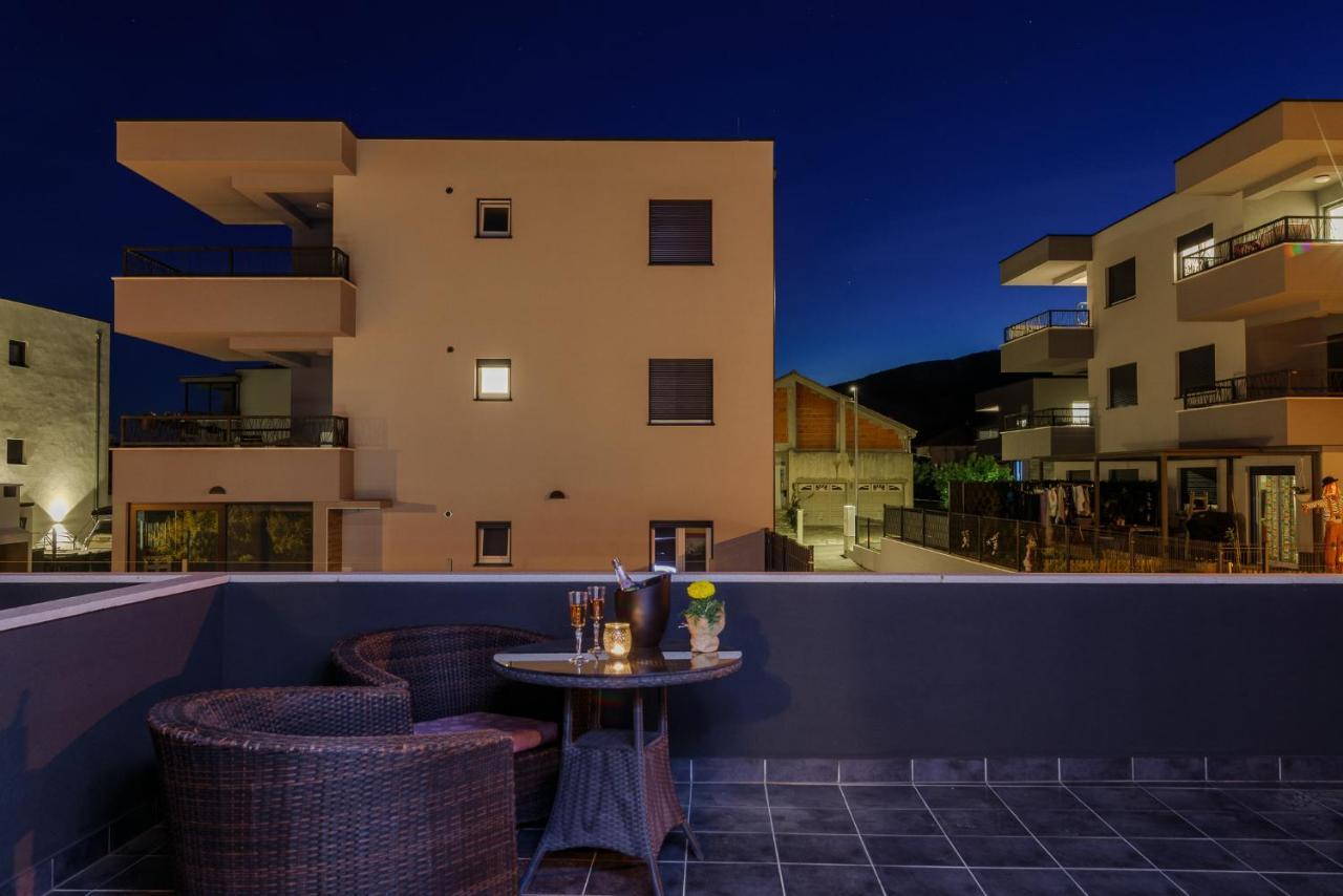 Vila White Trogir Eksteriør bilde